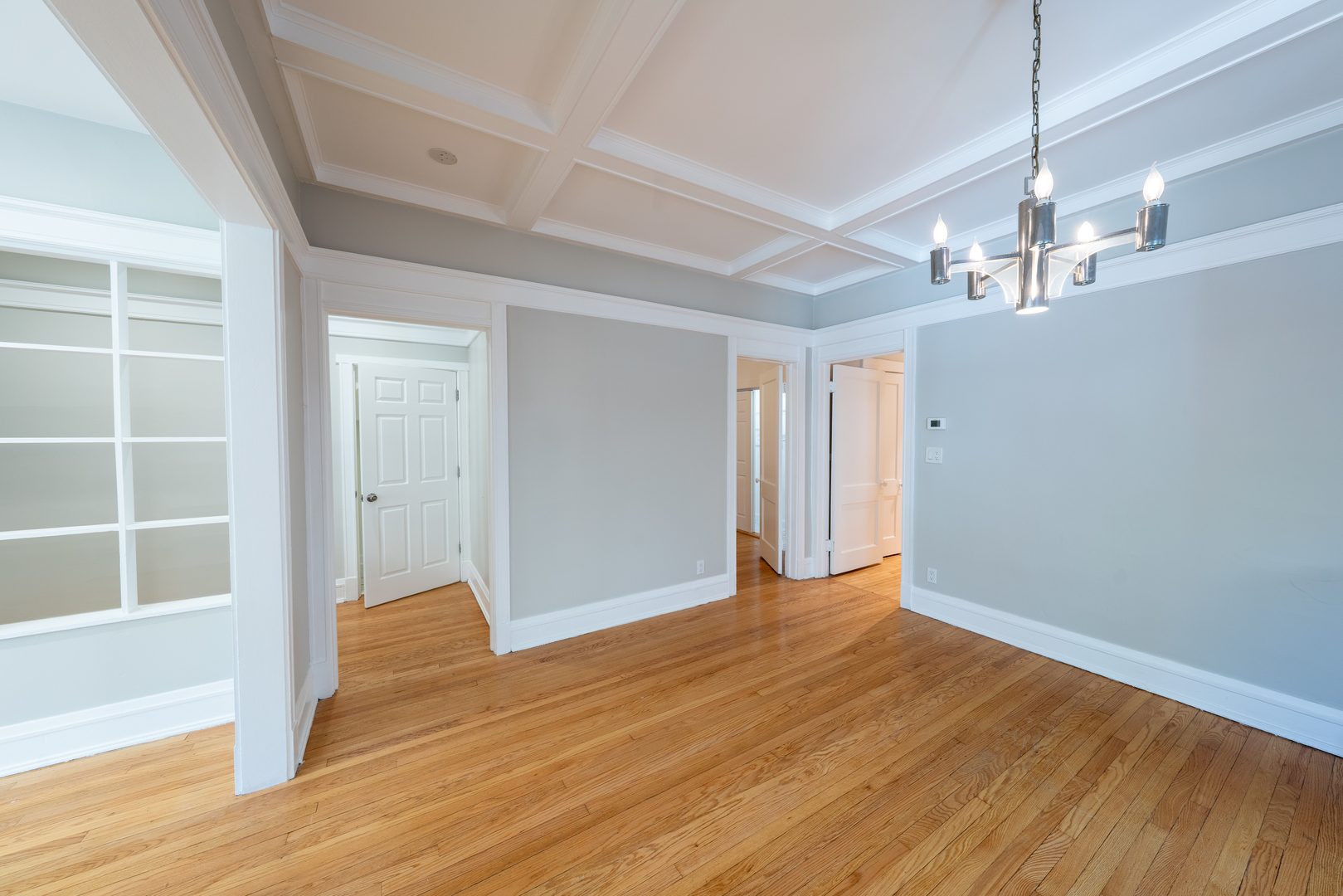 1460 W Foster Avenue 1