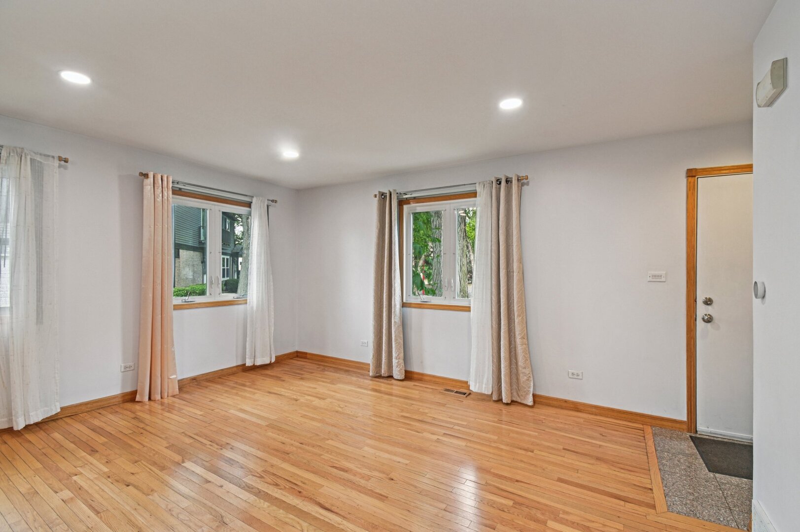 218 Inverrary Lane