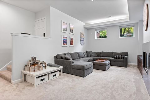 Tiny photo for 1410 N HOYNE Avenue #1A, Chicago, IL 60622 (MLS # 12477753)