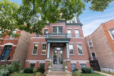 Photo of 1410 N HOYNE Avenue #1A, Chicago, IL 60622 (MLS # 12477753)