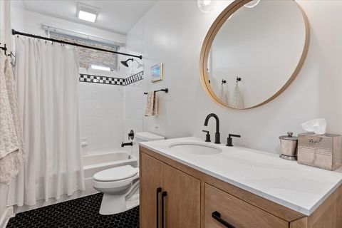 Tiny photo for 1410 N HOYNE Avenue #1A, Chicago, IL 60622 (MLS # 12477753)