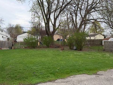 Tiny photo for 215 N Ohio Street, Aurora, IL 60505 (MLS # 12619287)