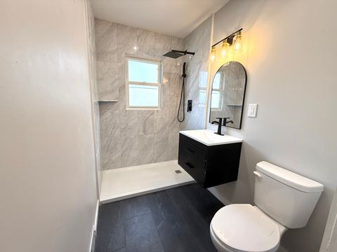 Tiny photo for 215 N Ohio Street, Aurora, IL 60505 (MLS # 12619287)