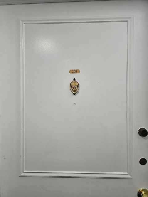 Tiny photo for 922 Old Willow Road #208, Prospect Heights, IL 60070 (MLS # 12609897)