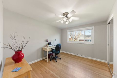 Tiny photo for 2345 Boeger Avenue, Westchester, IL 60154 (MLS # 12610531)