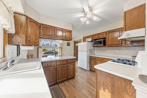 Tiny photo for 2345 Boeger Avenue, Westchester, IL 60154 (MLS # 12610531)
