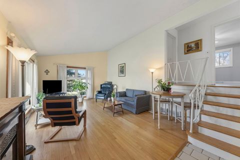 Tiny photo for 2345 Boeger Avenue, Westchester, IL 60154 (MLS # 12610531)