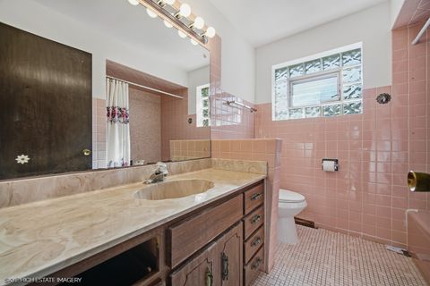 Tiny photo for 7938 S Komensky Avenue, Chicago, IL 60652 (MLS # 12514218)