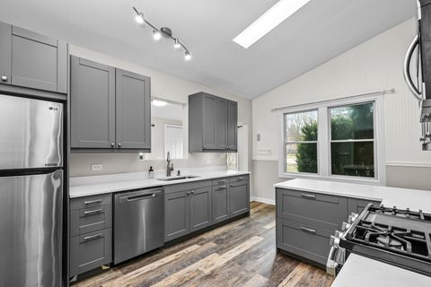 Tiny photo for 113 Gladys Avenue, Fox River Grove, IL 60021 (MLS # 12595512)