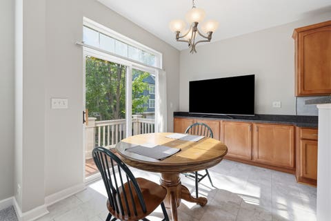 Tiny photo for 1103 Bartholdi Court, Carol Stream, IL 60188 (MLS # 12672804)