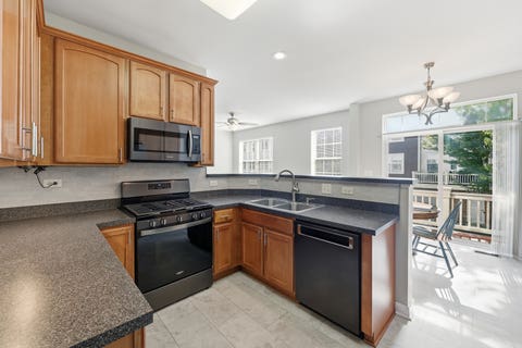 Tiny photo for 1103 Bartholdi Court, Carol Stream, IL 60188 (MLS # 12672804)
