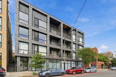 Tiny photo for 1838 N Western Avenue #303, Chicago, IL 60647 (MLS # 12761050)