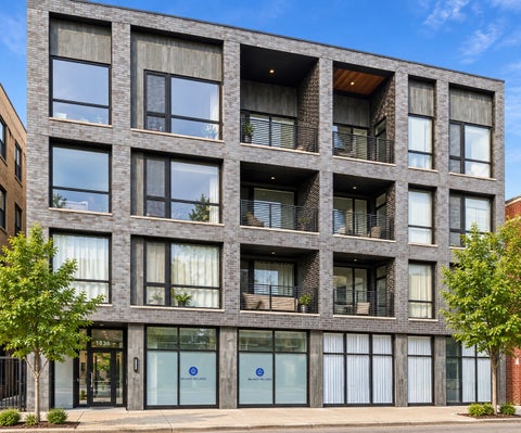 Photo of 1838 N Western Avenue #303, Chicago, IL 60647 (MLS # 12761050)