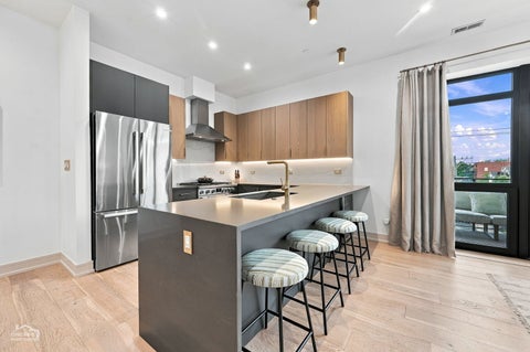 Tiny photo for 1838 N Western Avenue #303, Chicago, IL 60647 (MLS # 12761050)