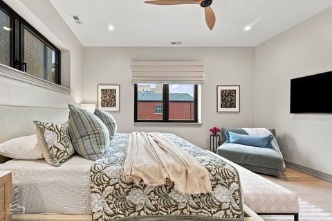 Tiny photo for 1838 N Western Avenue #303, Chicago, IL 60647 (MLS # 12761050)