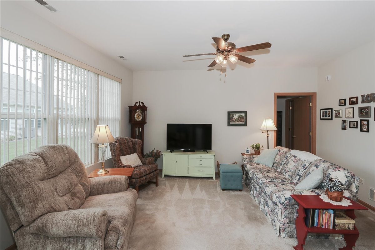 13586 Yellow Pine Drive