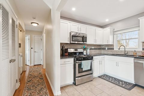 Tiny photo for 2N049 Diane Avenue, Glen Ellyn, IL 60137 (MLS # 12582341)