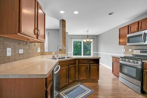 Tiny photo for 1385 Crimson Lane, Yorkville, IL 60560 (MLS # 12473972)