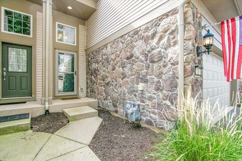 Photo of 1385 Crimson Lane, Yorkville, IL 60560 (MLS # 12473972)