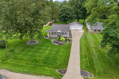 Tiny photo for 403 15th Street, Rapids City, IL 61278 (MLS # 12731642)