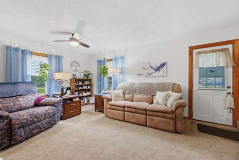 Tiny photo for 403 15th Street, Rapids City, IL 61278 (MLS # 12731642)