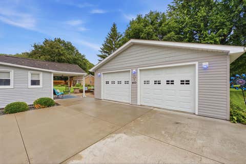 Tiny photo for 403 15th Street, Rapids City, IL 61278 (MLS # 12731642)