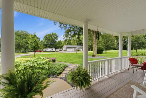 Tiny photo for 403 15th Street, Rapids City, IL 61278 (MLS # 12731642)