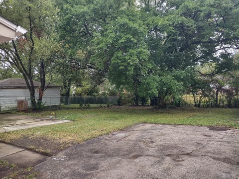 Tiny photo for 16549 California Avenue, Markham, IL 60428 (MLS # 12490524)