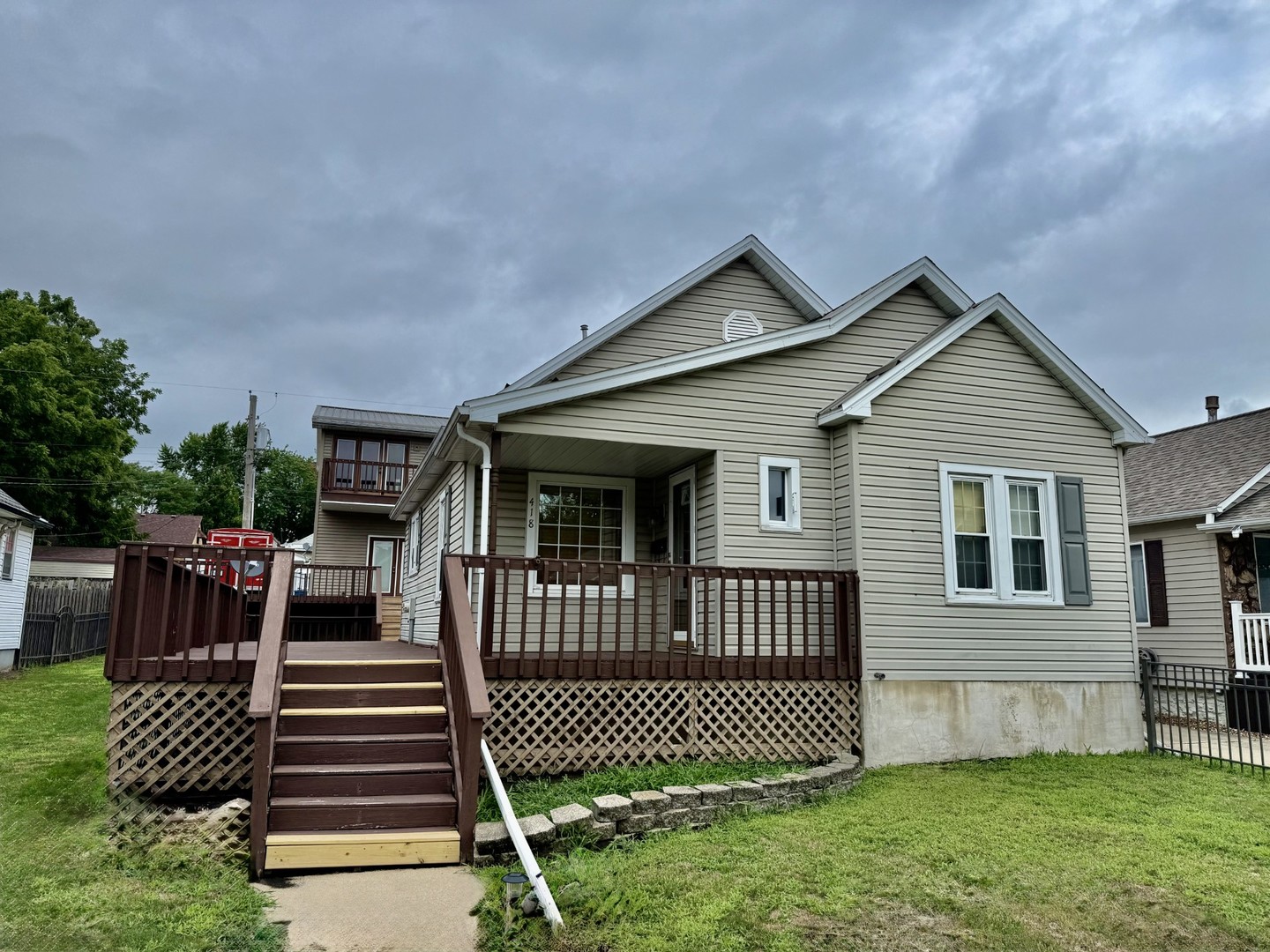 418 W Devlin Street