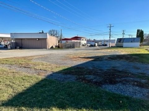 MLS: 12419076