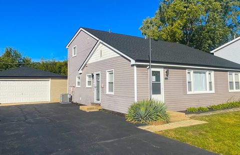 8738 Newland Avenue Oak Lawn IL 60453