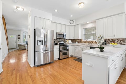 Tiny photo for 4538 S Saint Lawrence Avenue, Chicago, IL 60653 (MLS # 12674101)