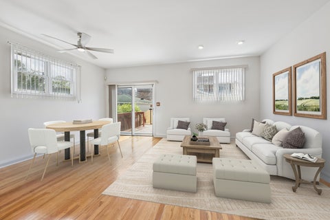 Tiny photo for 4538 S Saint Lawrence Avenue, Chicago, IL 60653 (MLS # 12674101)