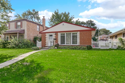 Tiny photo for 3829 Birchwood Avenue, Skokie, IL 60076 (MLS # 12746874)