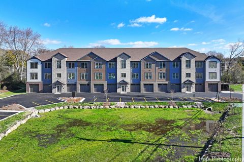 319 S Glendale Avenue 203 Barrington IL 60010