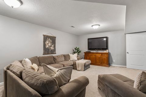 Tiny photo for 1308 Woodberry Drive, Mahomet, IL 61853 (MLS # 12636286)