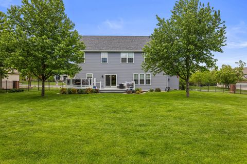 Tiny photo for 1308 Woodberry Drive, Mahomet, IL 61853 (MLS # 12636286)