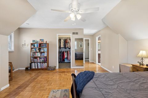 Tiny photo for 2515 E George Washington Boulevard, Davenport, IA 52803 (MLS # 12598168)