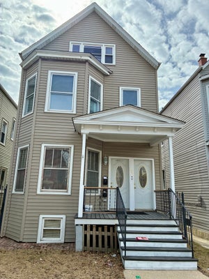 3745 W DIVERSEY AVE # 2, CHICAGO, IL 60647 - Image d4020df8c8cd41d51e226557dd1cb2ed/3139297404