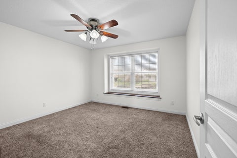 Tiny photo for 4397 Tranquility Trail, Bettendorf, IA 52722 (MLS # 12718569)