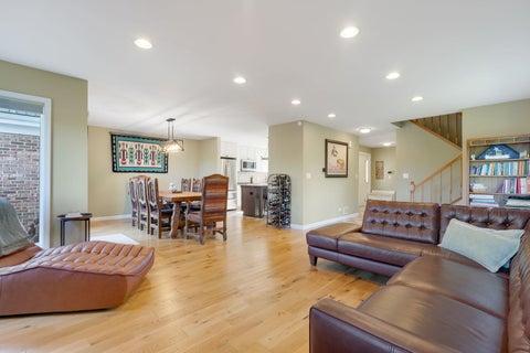 Tiny photo for 1304 Shire Circle #4, Inverness, IL 60067 (MLS # 12796015)