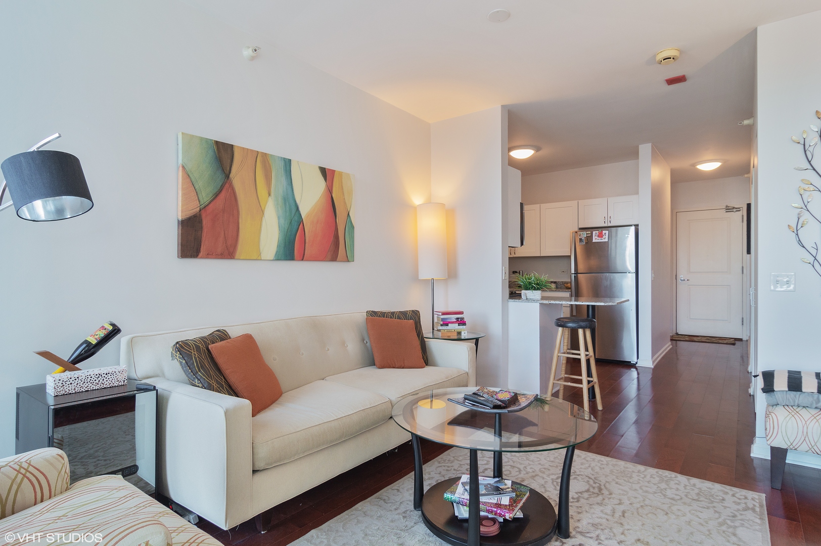 645 N KINGSBURY Street 2205