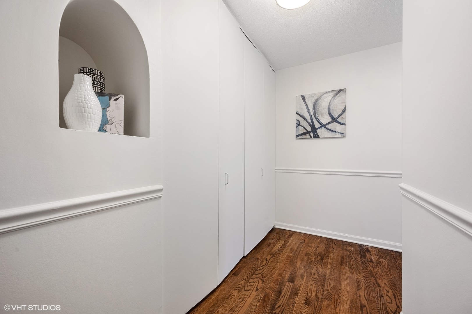 901 S Plymouth Court 1703