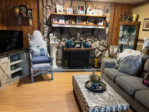 Tiny photo for 15213 Waverly Avenue, Midlothian, IL 60445 (MLS # 12495534)