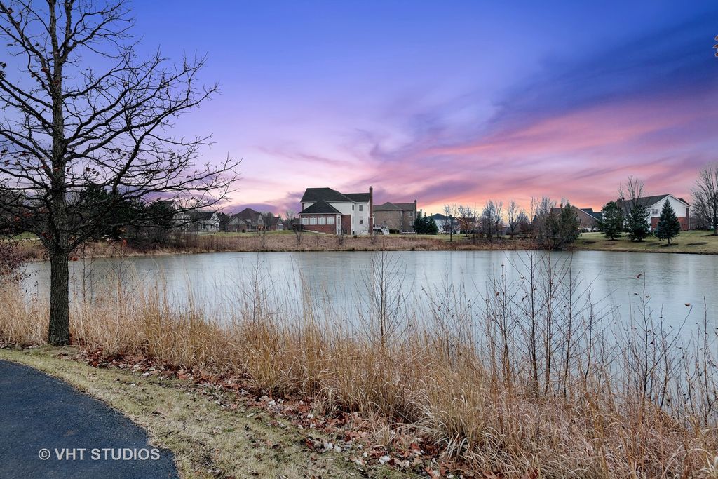 listing image 49
