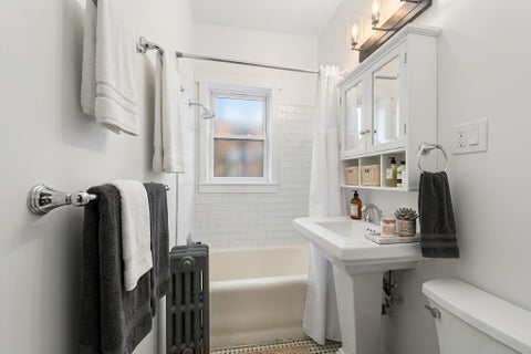 Tiny photo for 504 S AUSTIN Boulevard #1, Oak Park, IL 60304 (MLS # 12770128)