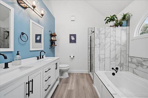Tiny photo for 612 Spyglass Court, North Aurora, IL 60542 (MLS # 12686596)