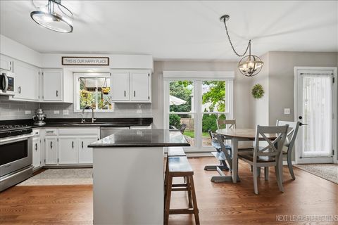 Tiny photo for 612 Spyglass Court, North Aurora, IL 60542 (MLS # 12686596)