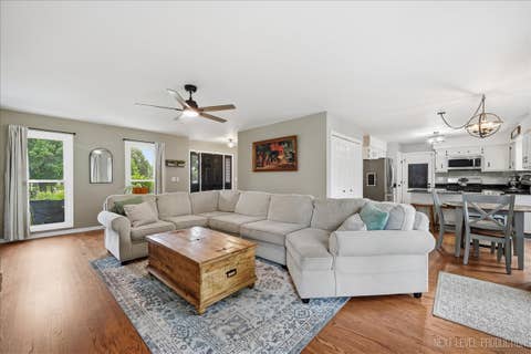 Tiny photo for 612 Spyglass Court, North Aurora, IL 60542 (MLS # 12686596)
