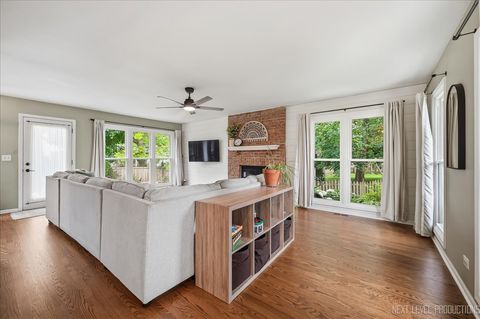Tiny photo for 612 Spyglass Court, North Aurora, IL 60542 (MLS # 12686596)